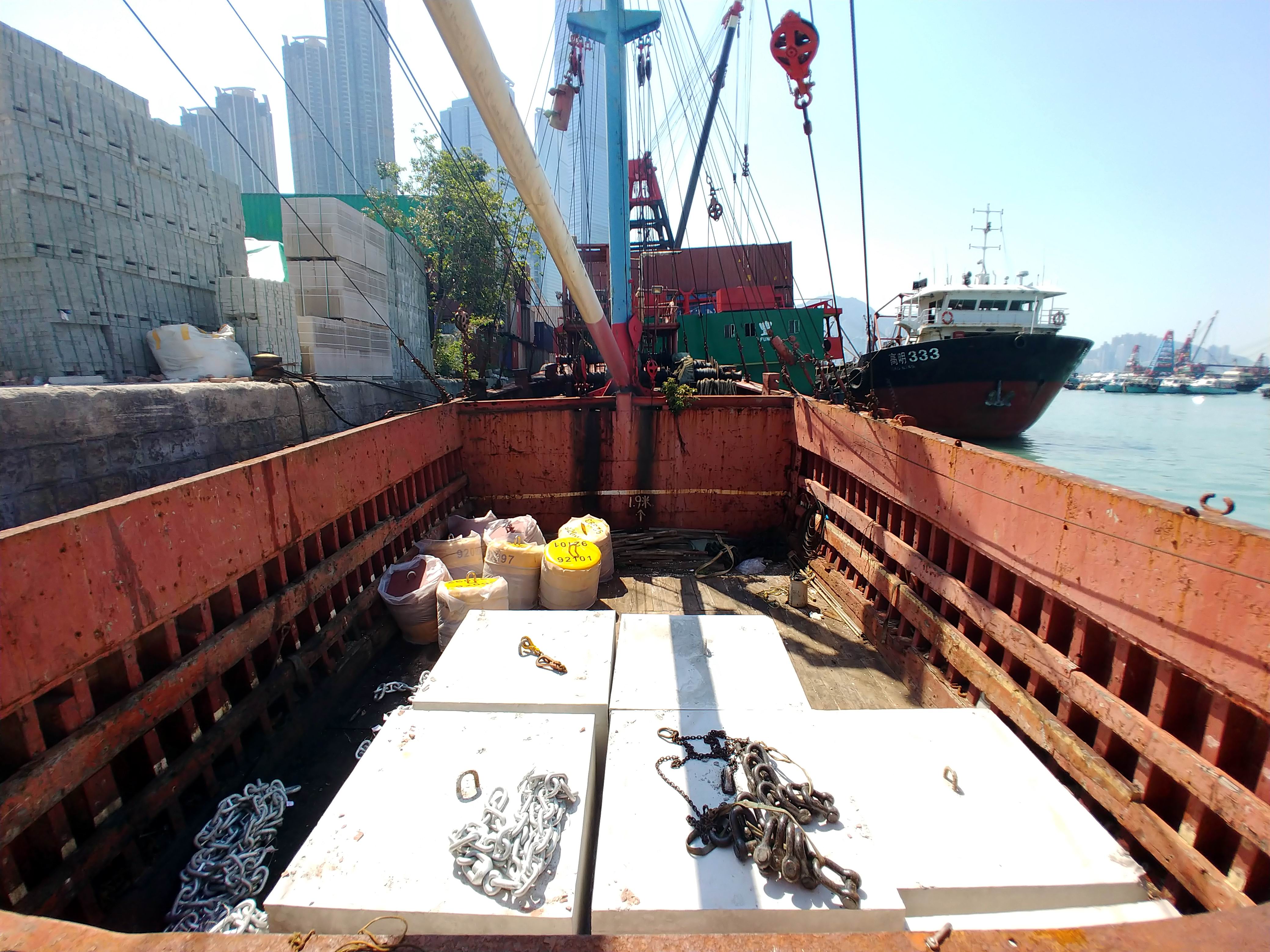 Mooring Components on Barge